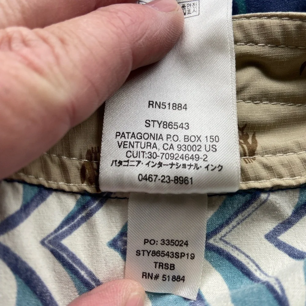 PATAGONIA Board Swim Shorts Size 32 M Wayfarer Geometric All Over Pattern 10”